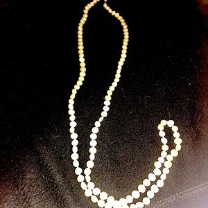Genuine freshwater Pearl necklace with .925 silver clasp